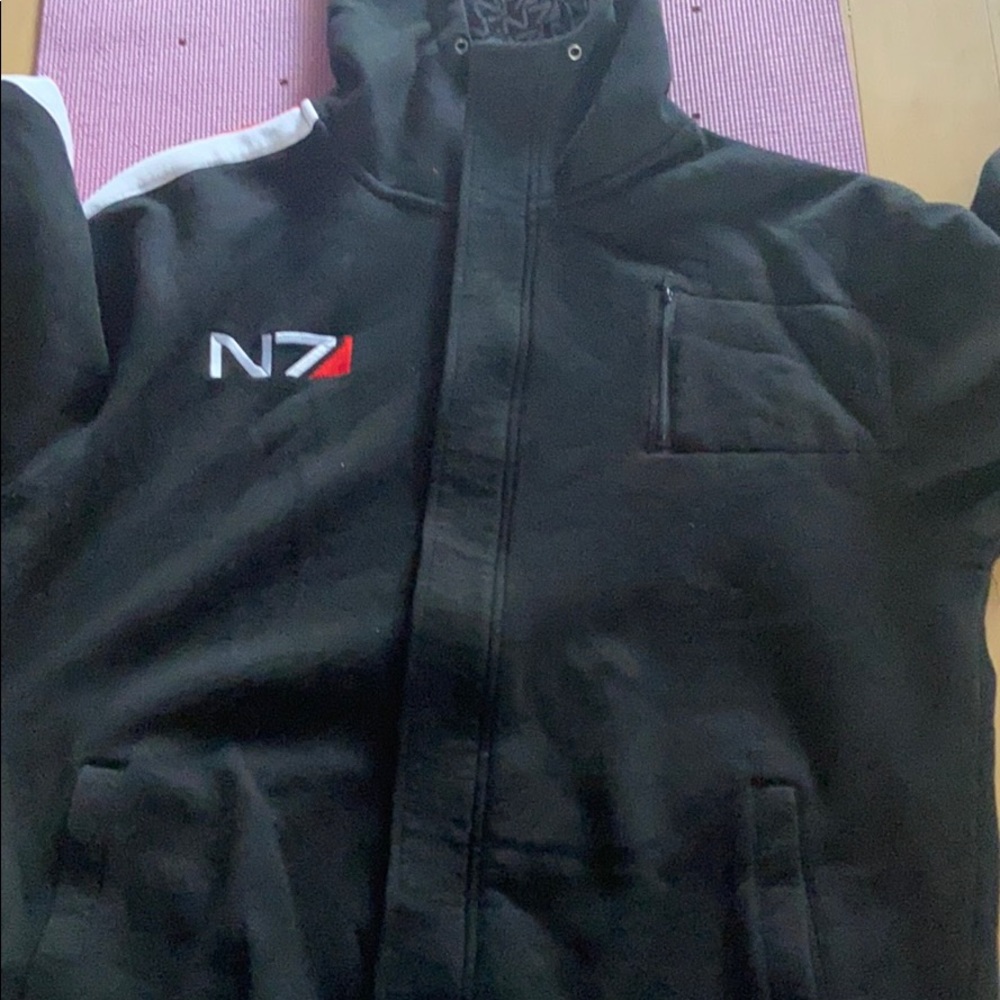 New mass effect zip up